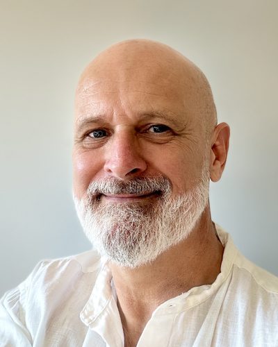 Troy Dale (Chairman of the board)